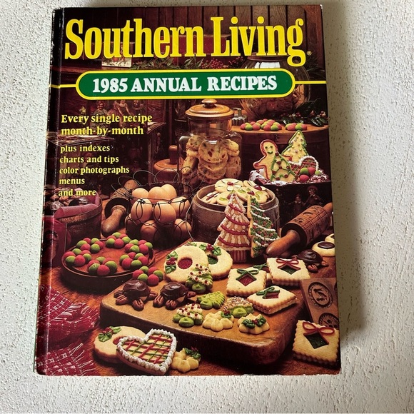 🥘 Southern Living Annual Recipes 1985 – A Taste of Southern Tradition! - Picture 1 of 5